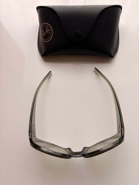 Ray Ban 4345 Oversized Sunglasses